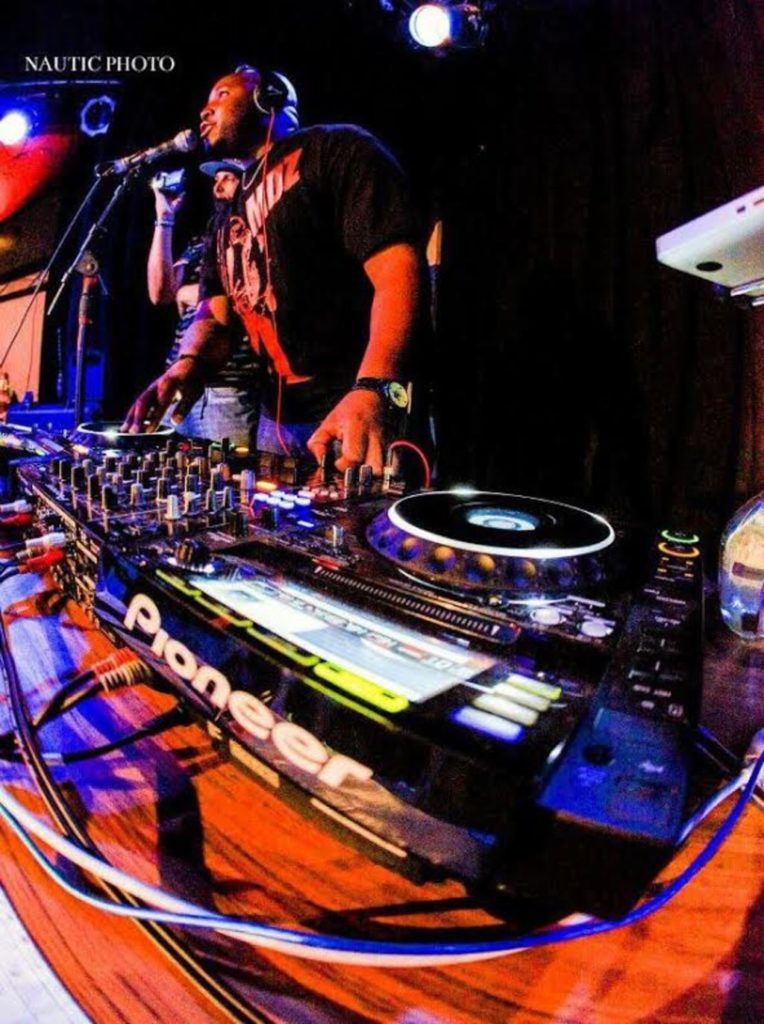 DJ Alvin Richardson Kicks Off 303 Pool Party 303 Magazine