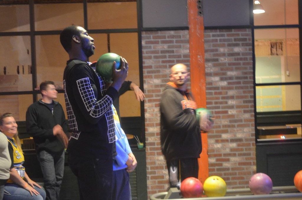 JJ Hickson bowling at the Denver Nuggets Social.