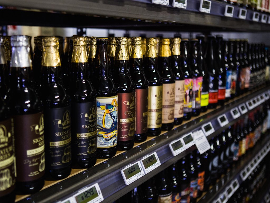 beer, booze, what to buy at Molly's spirits, best bombers, booze, best bomber beers