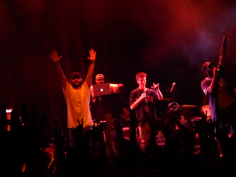 Jim morrison alec dubro essay 06 picture