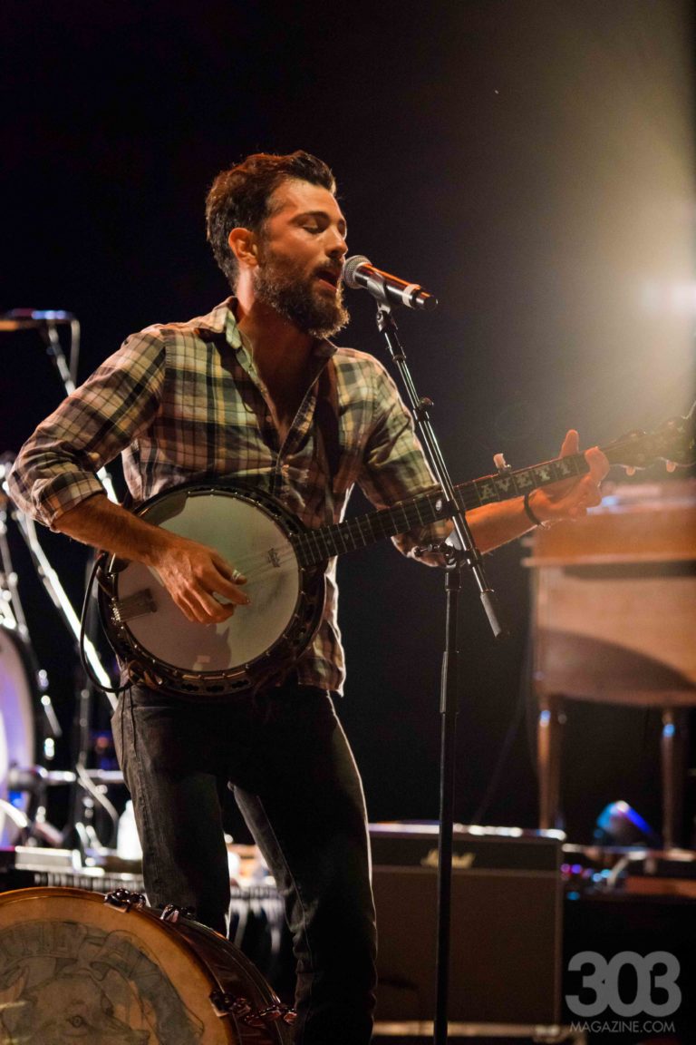 Review Avett Brothers Find Redemption at Red Rocks