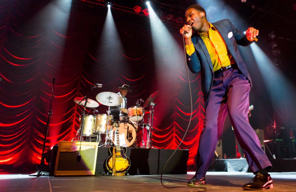 Review - Did Leon Bridges Live Up to the Hype of His First Red Rocks ...