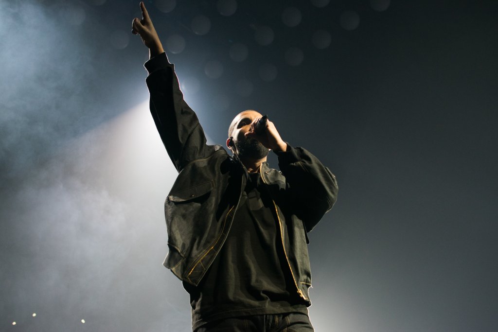 What To Wear To Drake's Concert - 303 Magazine