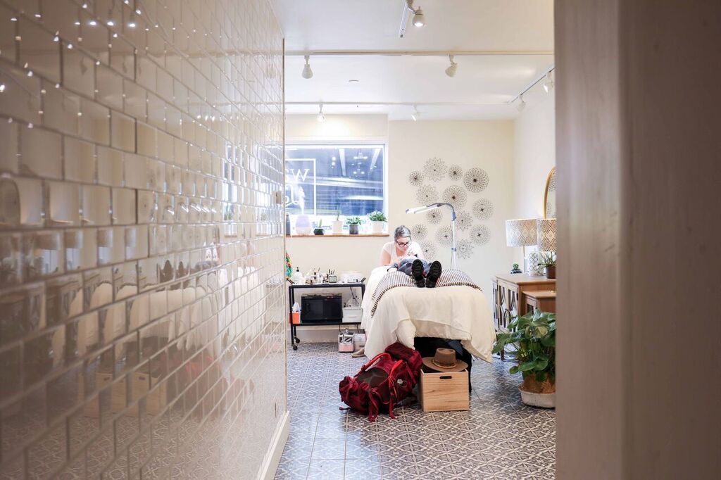 303 Magazine, 303 Style, 303 We Tried It, Beauty Trends, Vivian Louthan, Danielle Webster Photography, Denver Beauty, Denver Lash Lift, Denver Skincare, Larimer Square, Wax & Lash