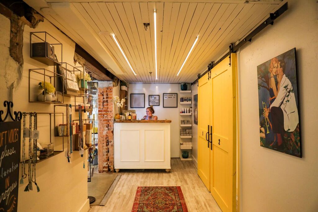 303 Magazine, 303 Style, 303 We Tried It, Beauty Trends, Vivian Louthan, Danielle Webster Photography, Denver Beauty, Denver Lash Lift, Denver Skincare, Larimer Square, Wax & Lash