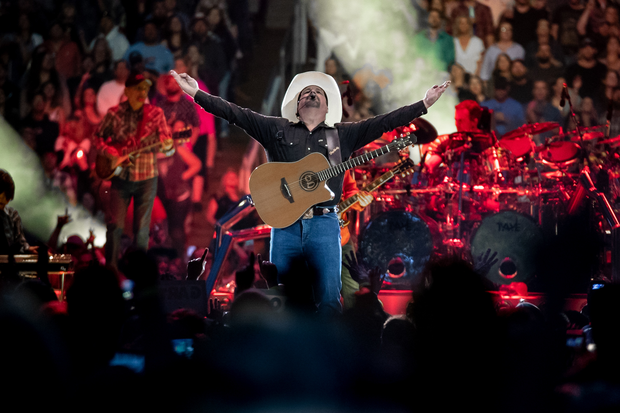 Virtual Garth Brooks Drive-In Concert Experience Comes to Harrison