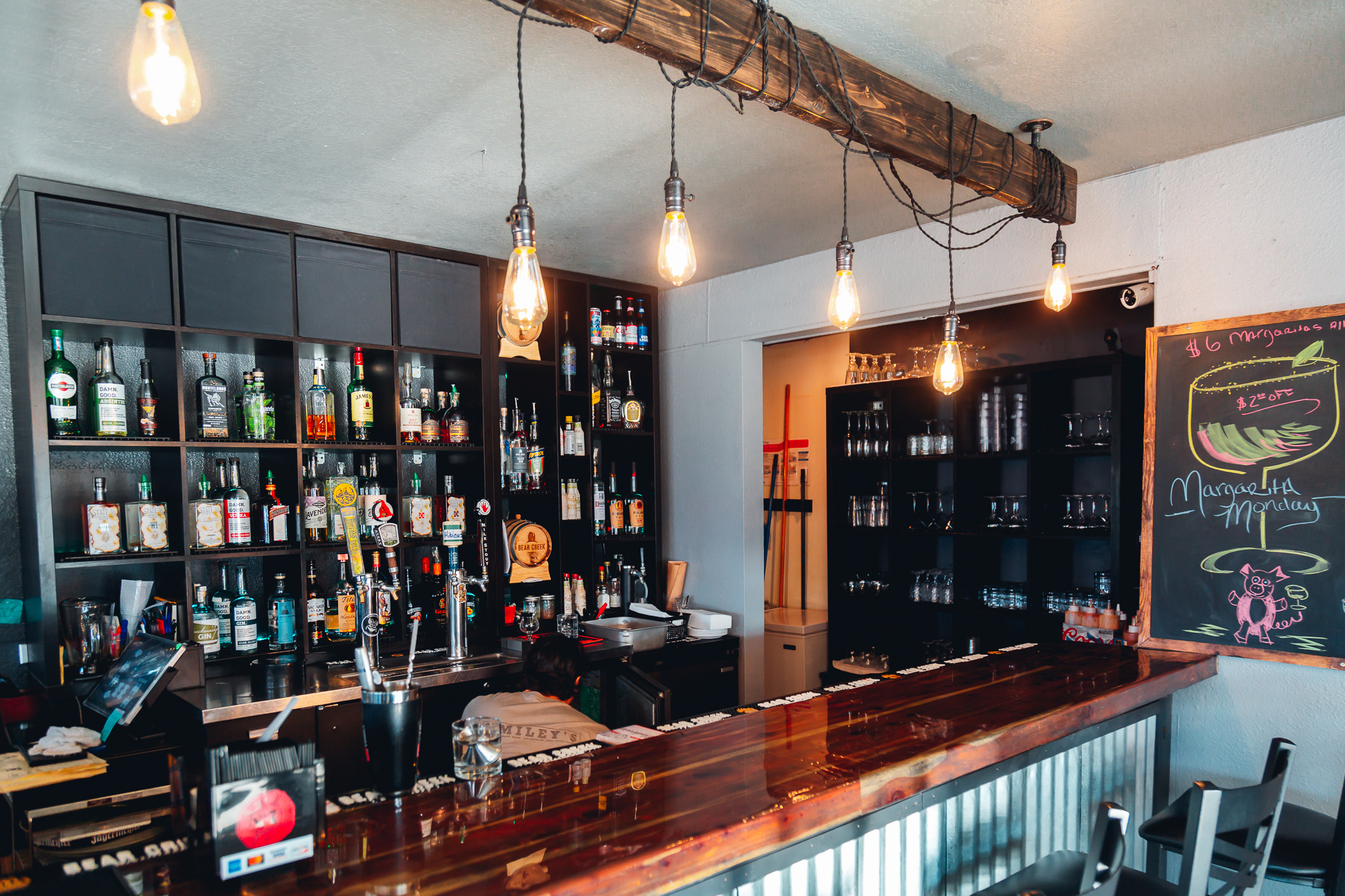 Smiley's barbeque Golden