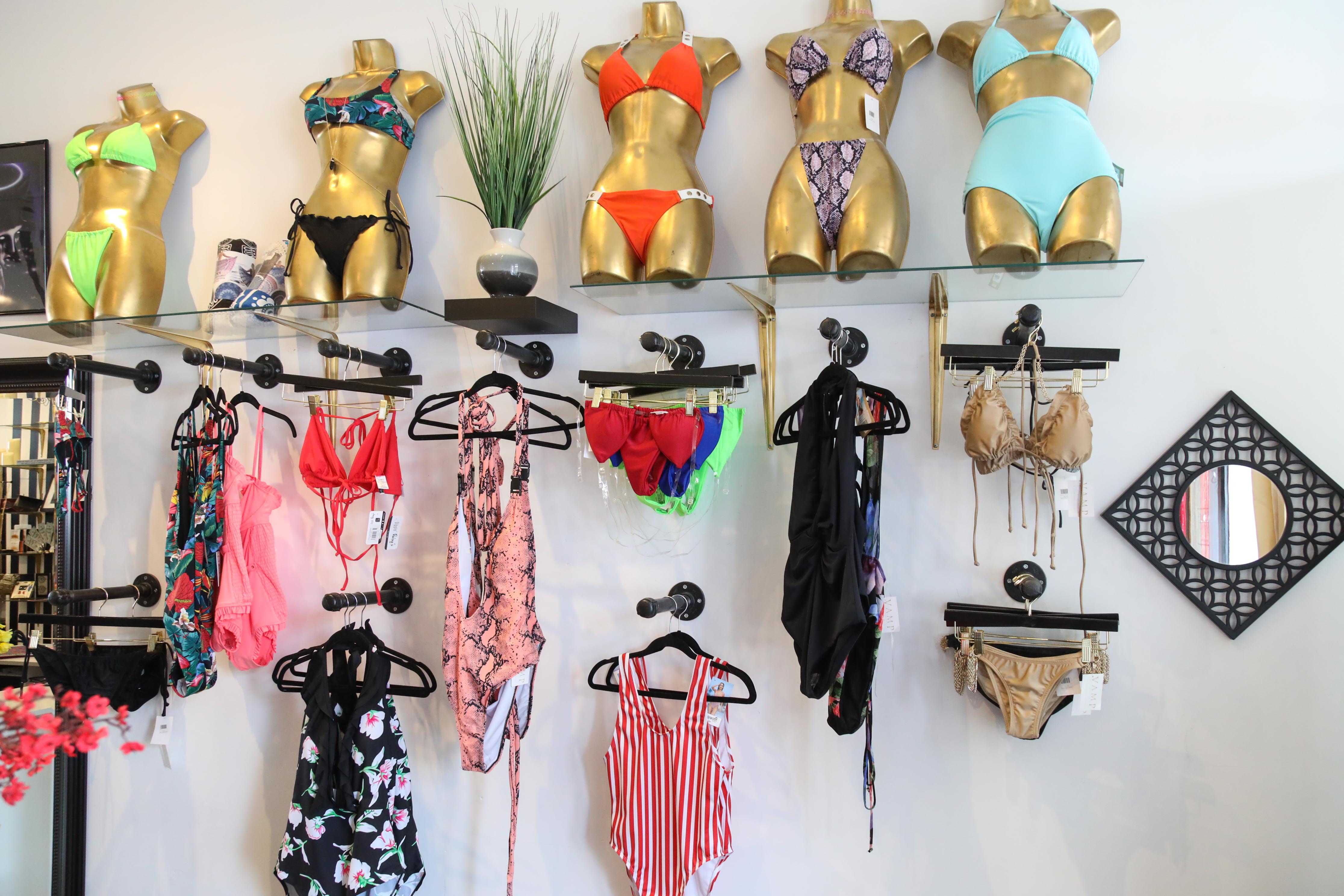 Store Review: Louise Feuillère Lingerie Shop in Paris - The New York Times