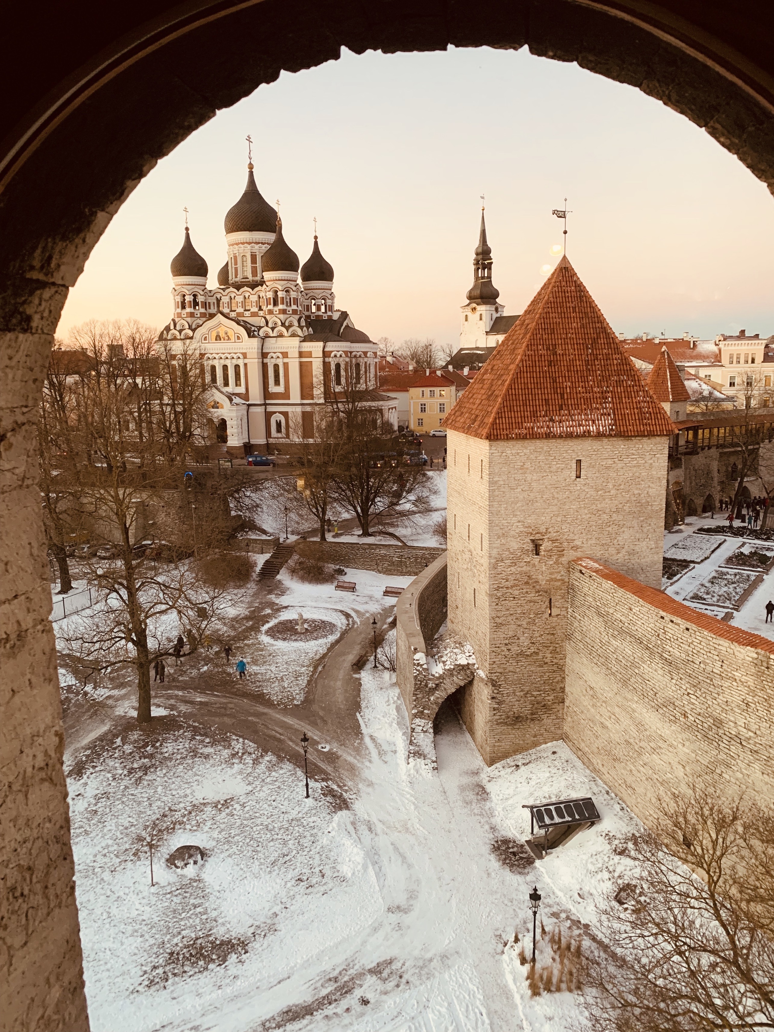 Zascha Fox, 303 Magazine, Shelby Dziwulski, Navy, Helicopter Pilot, Search and Rescue, Authenteco, Travel, Travel Concierge, Sustainable, Responsible, Conscious, Responsible Travel, Magazine, National Parks
