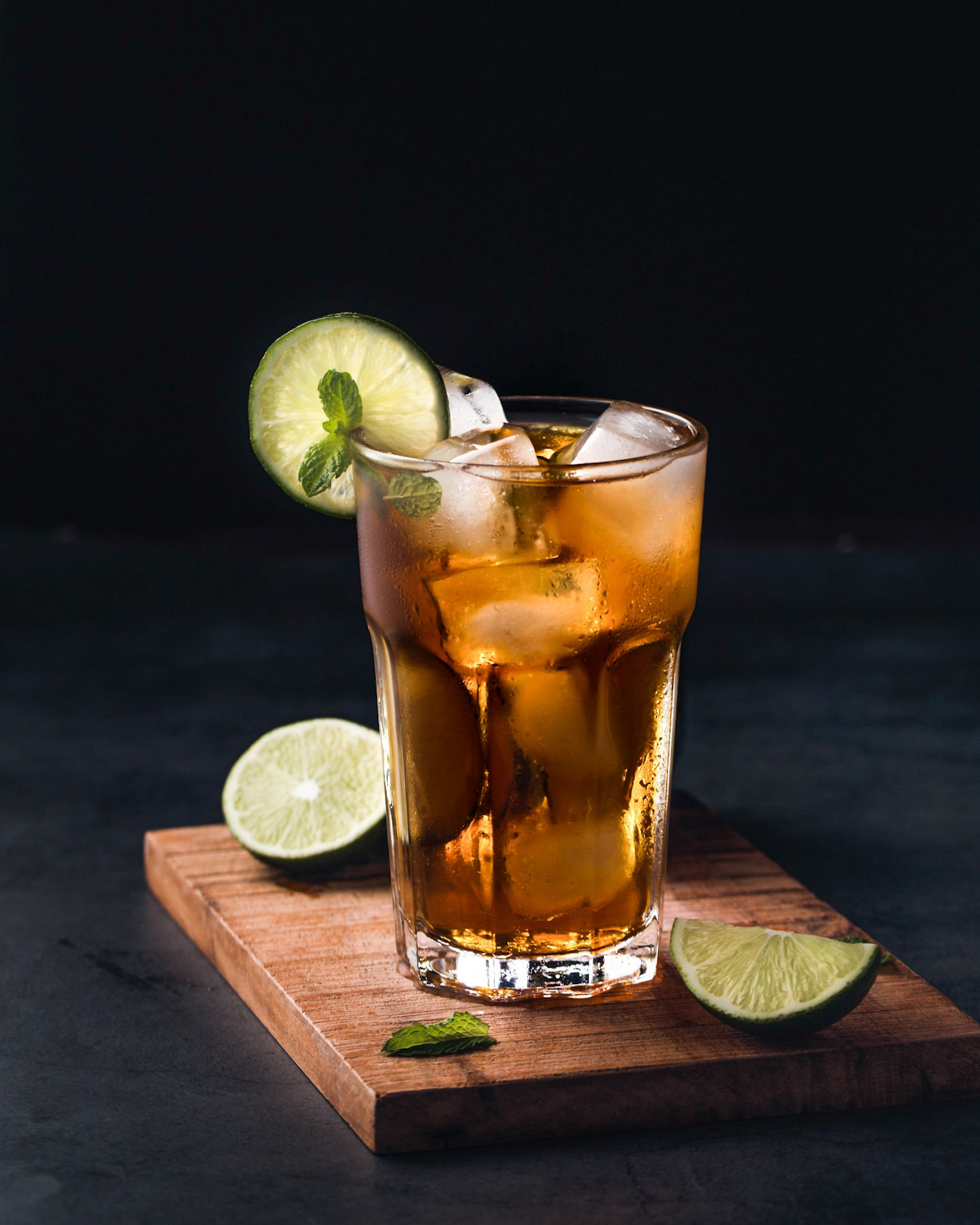 Best Long Island Iced Tea Recipe - How to Make Long Island Iced Tea Drink