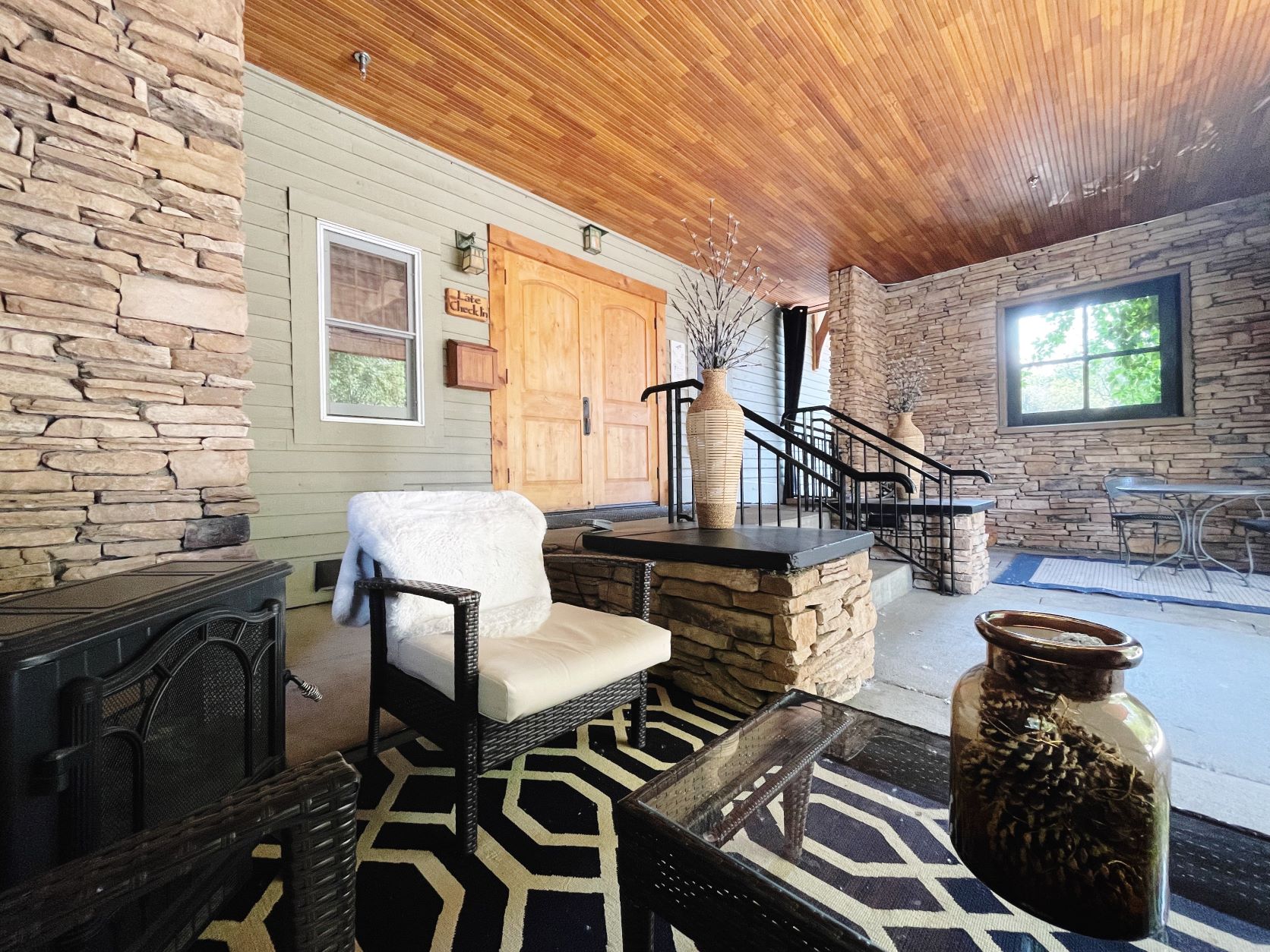 Niwot, Colorado, Boulder, Rock and Rails, Niwot Inn and spa Osmosis Gallery, Left Hand Chair Project, 1914 House, Colorado weekend getaway, Jessica Hughes