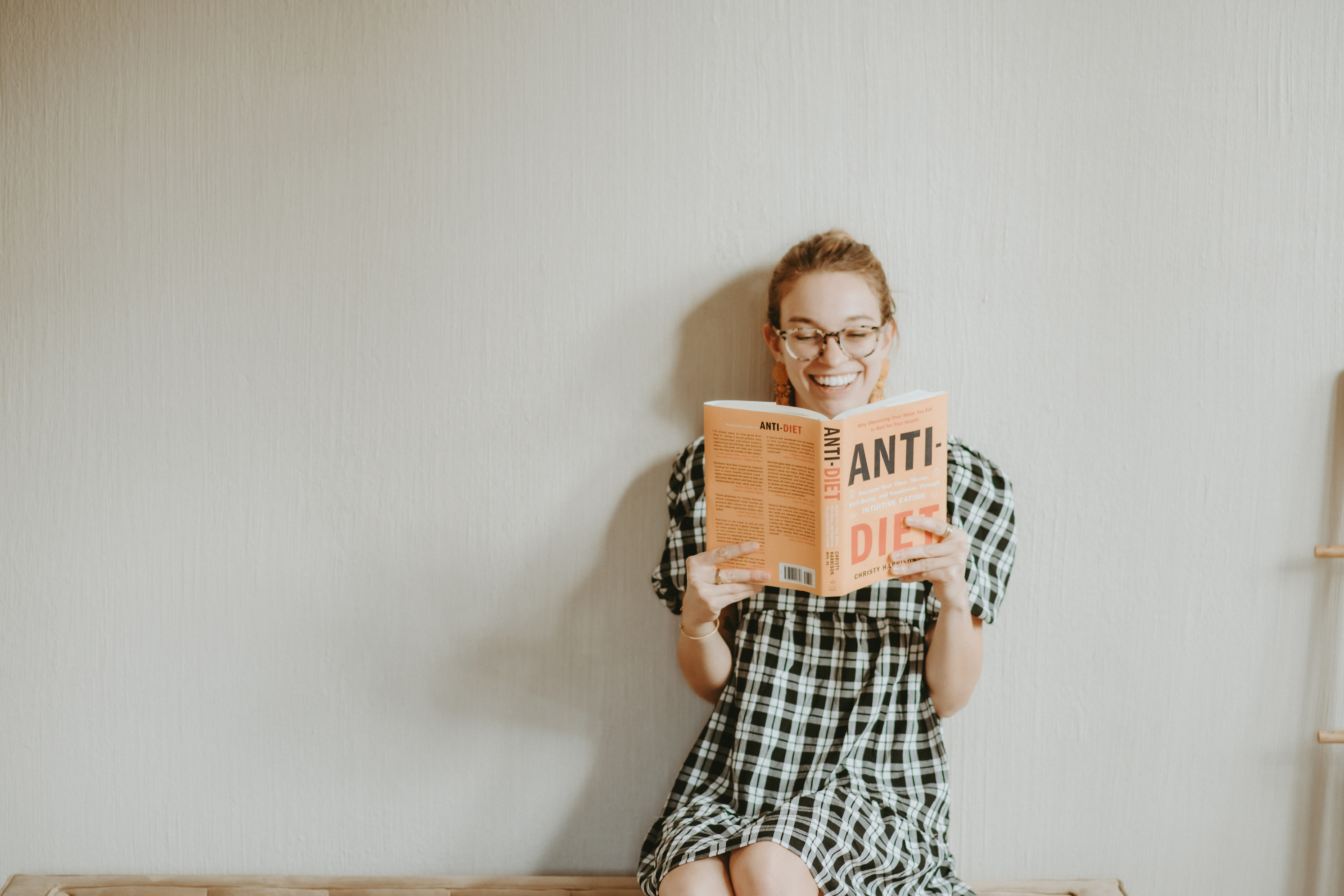 Zascha Fox, 303 Magazine, Denver, Colorado, Skincare, Selfcare, Fall, American Psychological Association, The Green Collective, Allison Rifkin, GoDeep, Dana Knowles, Jacqueline Golden, Nutrition, Health Food, Intuitive Eating, Diet Culture, Wellness, Healing, Refuge Acupuncture, Tracey Abbot, Acupuncture, Cupping, Functional Recovery and Enhancement, FRE, Ari DiPaola, Tender Heart Healing, Megan Slattery, Reiki, Fitness, Vitality, Viv Cycle, Nadine Maher, Spin Class, Aerial Cirque Over Denver, Aerial Fabrics, Fierce45, Pilates, Reformer, Jessica Sharpe