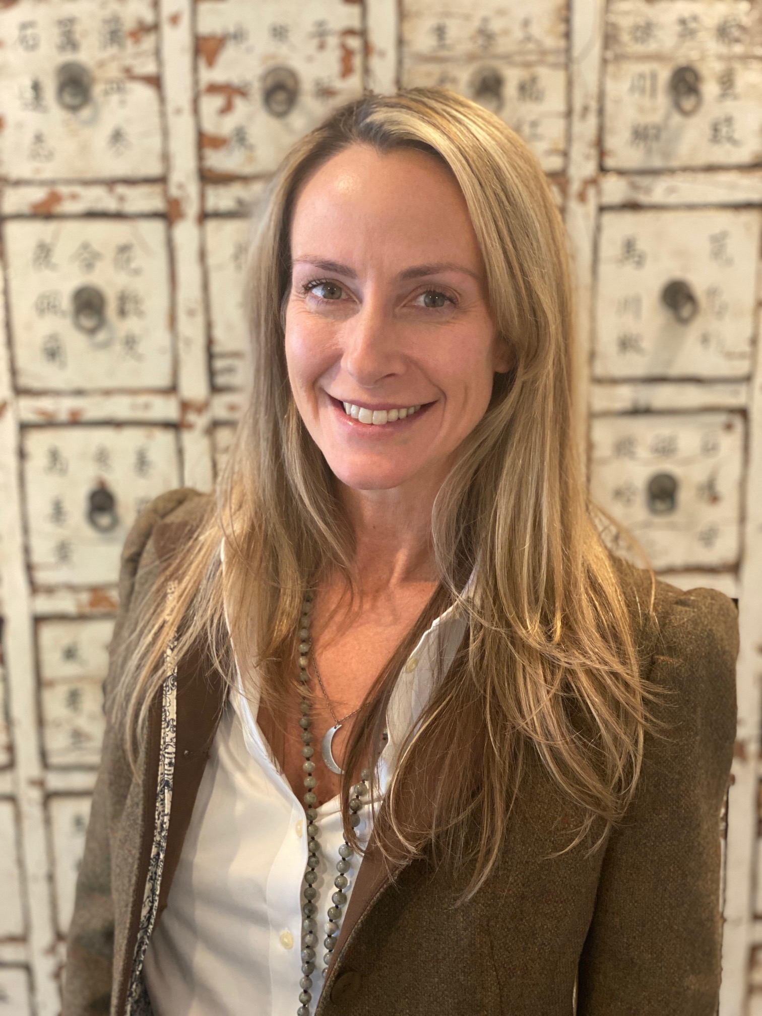 Zascha Fox, 303 Magazine, Denver, Colorado, Skincare, Selfcare, Fall, American Psychological Association, The Green Collective, Allison Rifkin, GoDeep, Dana Knowles, Jacqueline Golden, Nutrition, Health Food, Intuitive Eating, Diet Culture, Wellness, Healing, Refuge Acupuncture, Tracey Abbot, Acupuncture, Cupping, Functional Recovery and Enhancement, FRE, Ari DiPaola, Tender Heart Healing, Megan Slattery, Reiki, Fitness, Vitality, Viv Cycle, Nadine Maher, Spin Class, Aerial Cirque Over Denver, Aerial Fabrics, Fierce45, Pilates, Reformer, Jessica Sharpe