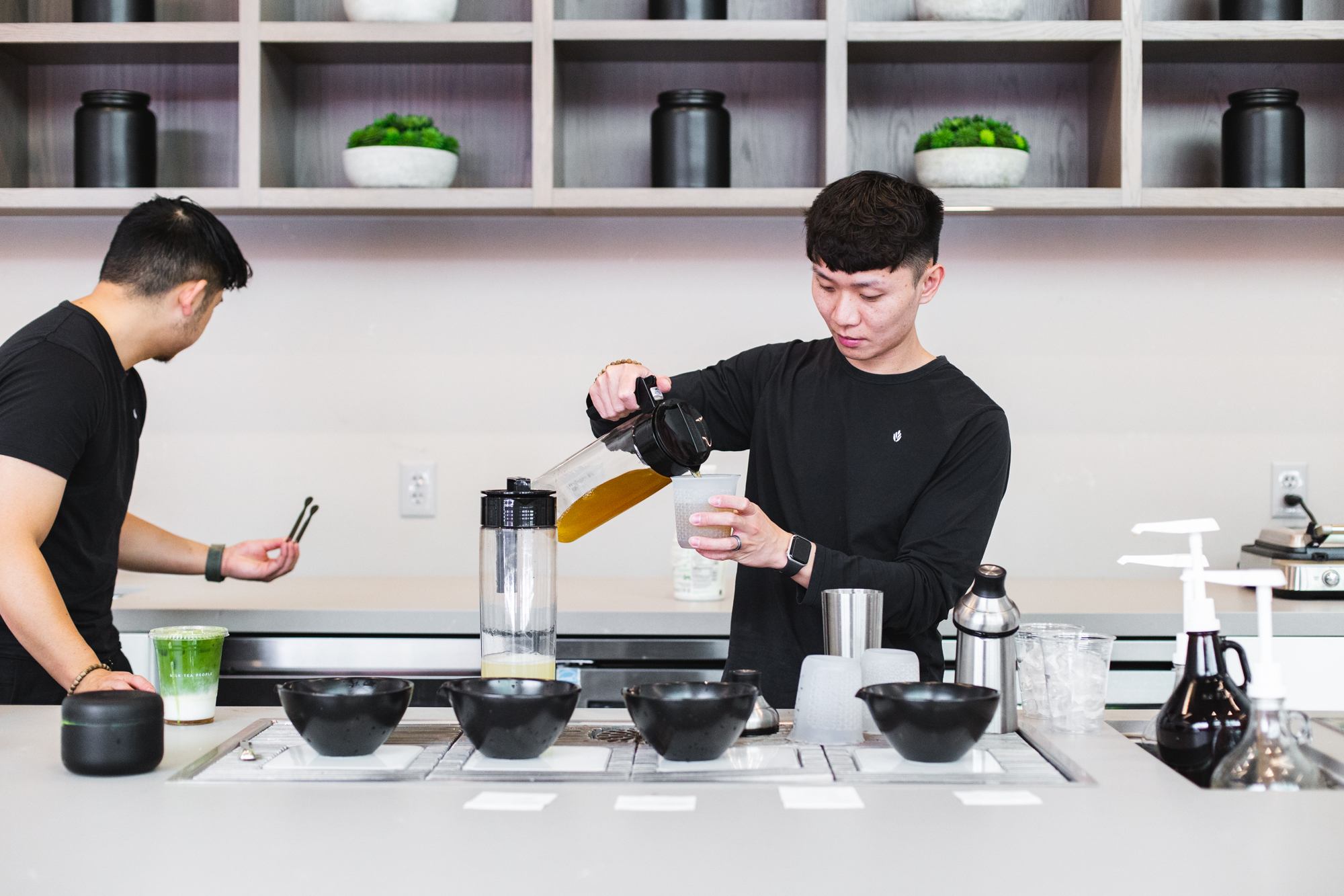 Denver Milk Tea. Making milk tea for customers