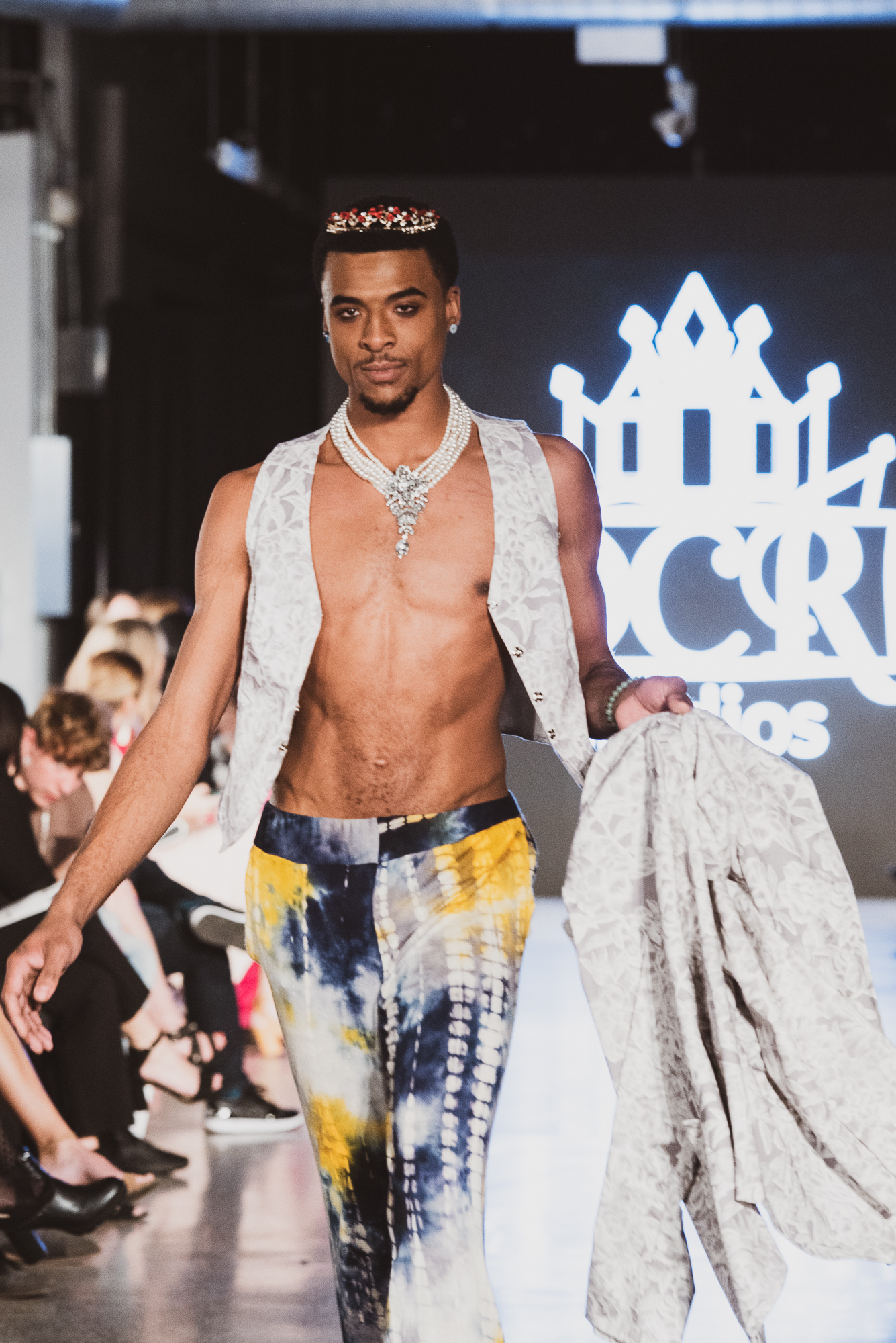 303 Magazine, 303 Fashion, Denver Fashion Week, DFW Fall 21, Abby Schirmacher, B Fresh, Yaneth Alatorre, My Generation T’s, efta., Glenn + Glenn, Tokiprism, DCR Studios, Dark Denim, Roxanna Carrasco