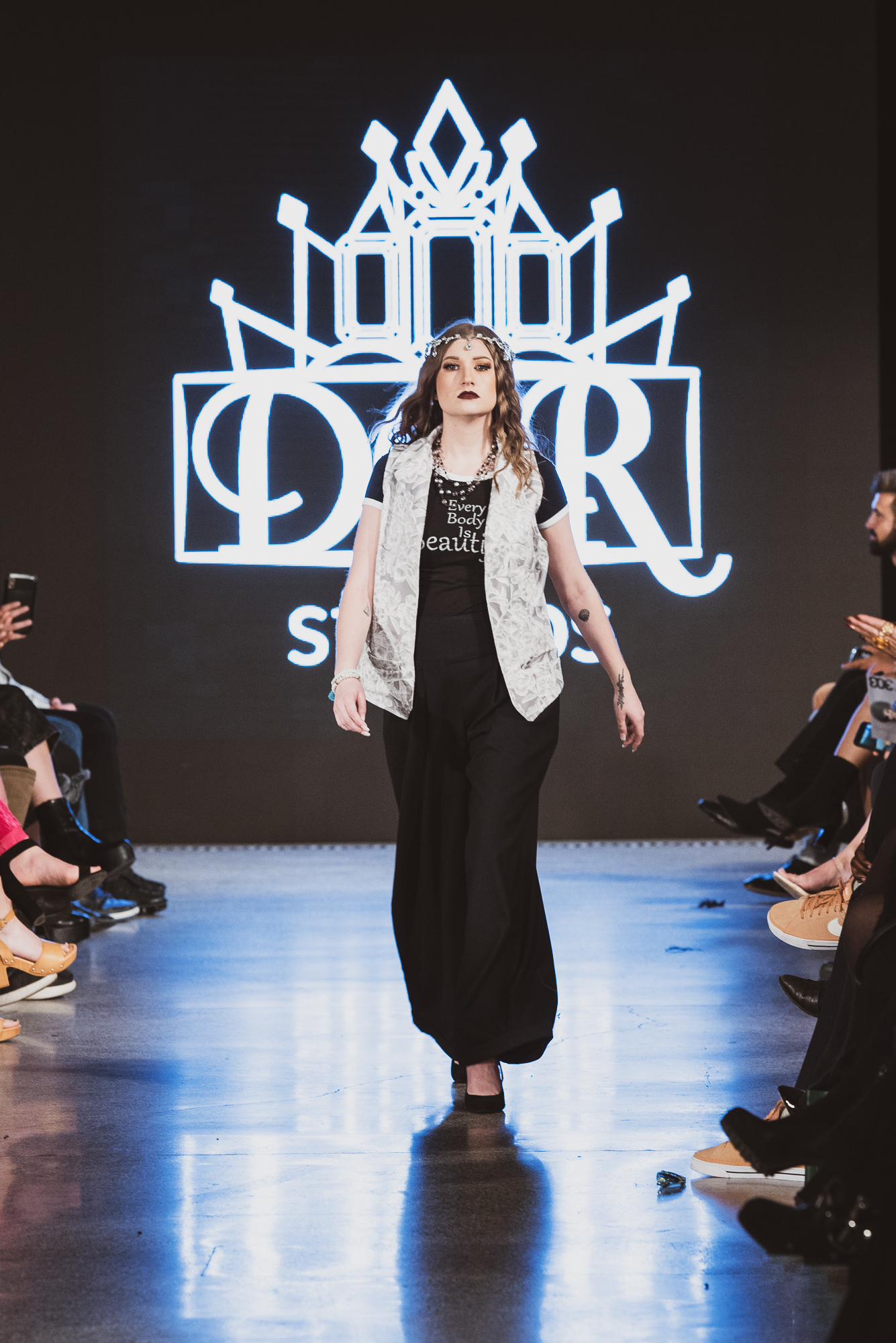 303 Magazine, 303 Fashion, Denver Fashion Week, DFW Fall 21, Abby Schirmacher, B Fresh, Yaneth Alatorre, My Generation T’s, efta., Glenn + Glenn, Tokiprism, DCR Studios, Dark Denim, Roxanna Carrasco