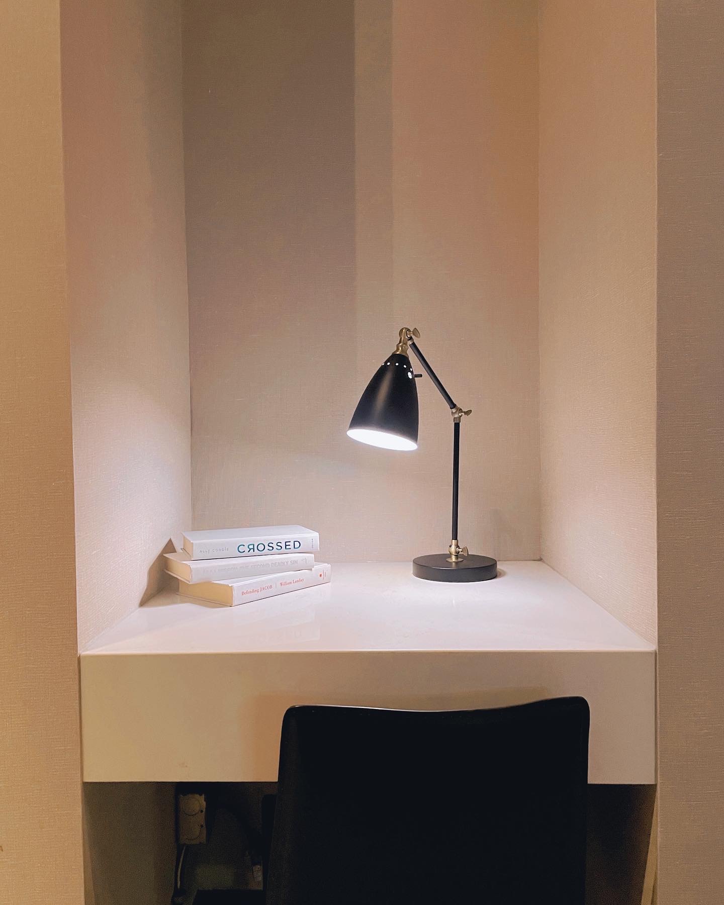 Le Meridian Denver Downtown, Corinne Restaurant. 54thirty, The Lobbyist, Denver art, Jessica Hughes