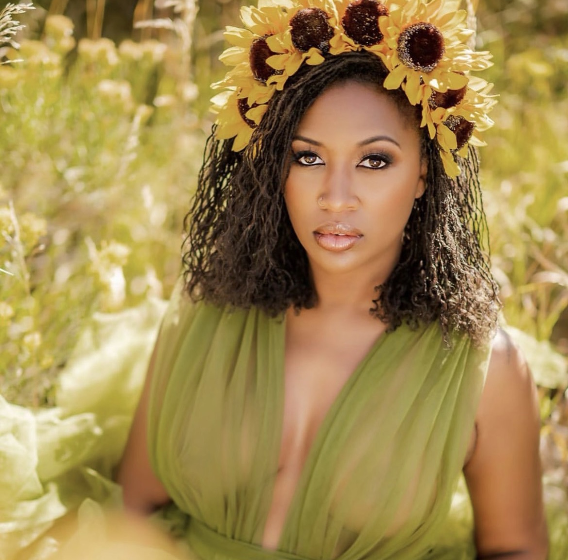 Abby Schirmacher, 303 Magazine, 303 Fashion, Makeup and Masks, AILLEA, Intelligent Elixirs, Leah Llanes, Estelle Lux Collection, Denver Beauty, Pandemic Skincare, Maskne, Makeup Trends