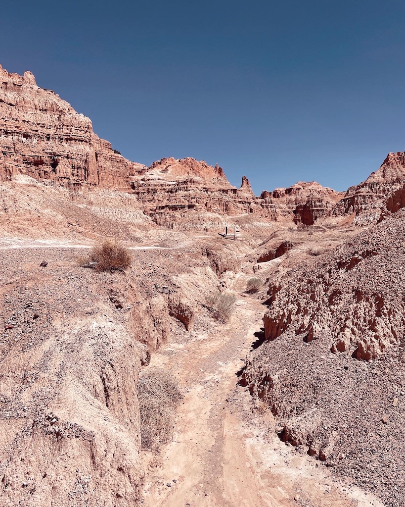 303 Magazine, Jessica Hughes, Great Basin Highway, Las Vegas, Nevada, Pioche, Ely, Hotel Nevada, Overland Hotel, Lipsmacking Foodie Tour, Great Basin National Park, Stargazer Inn, Valley of Fire State Park, Ward Charcoal Ovens State Park, Kershaw-Ryan State Park, Cathedral Gorge State Park, Mob Museum, Neon Museum