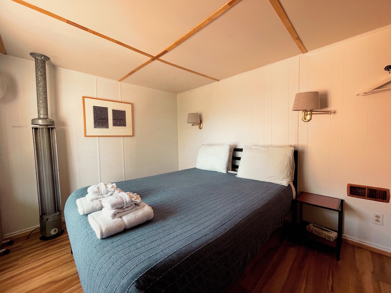 303 Magazine, Jessica Hughes, Great Basin Highway, Las Vegas, Nevada, Pioche, Ely, Hotel Nevada, Overland Hotel, Lipsmacking Foodie Tour, Great Basin National Park, Stargazer Inn, Valley of Fire State Park, Ward Charcoal Ovens State Park, Kershaw-Ryan State Park, Cathedral Gorge State Park, Mob Museum, Neon Museum