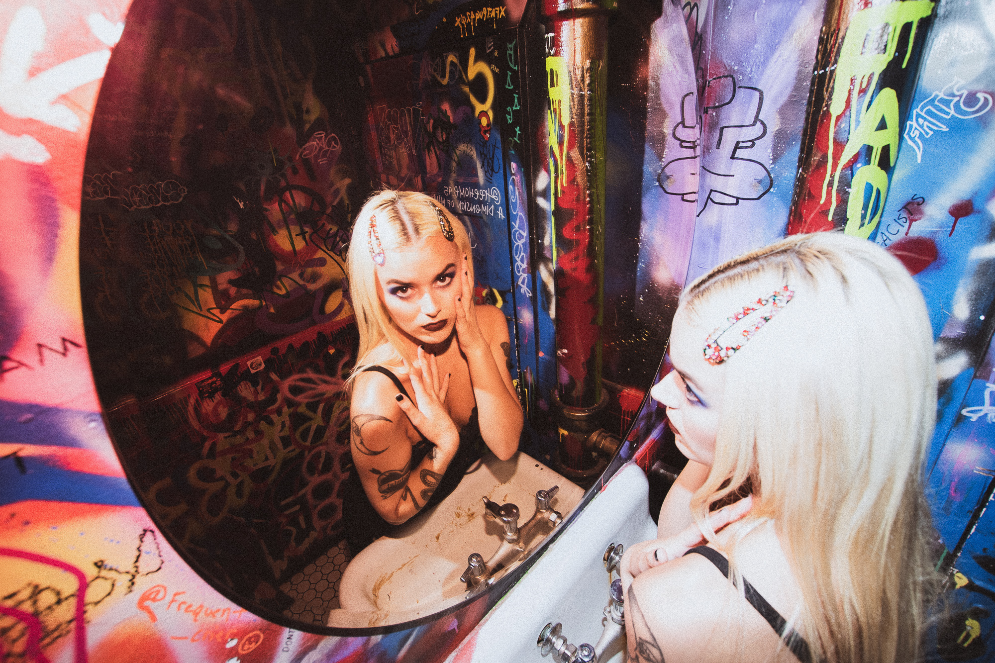 303 Magazine, Bar Bathrooms