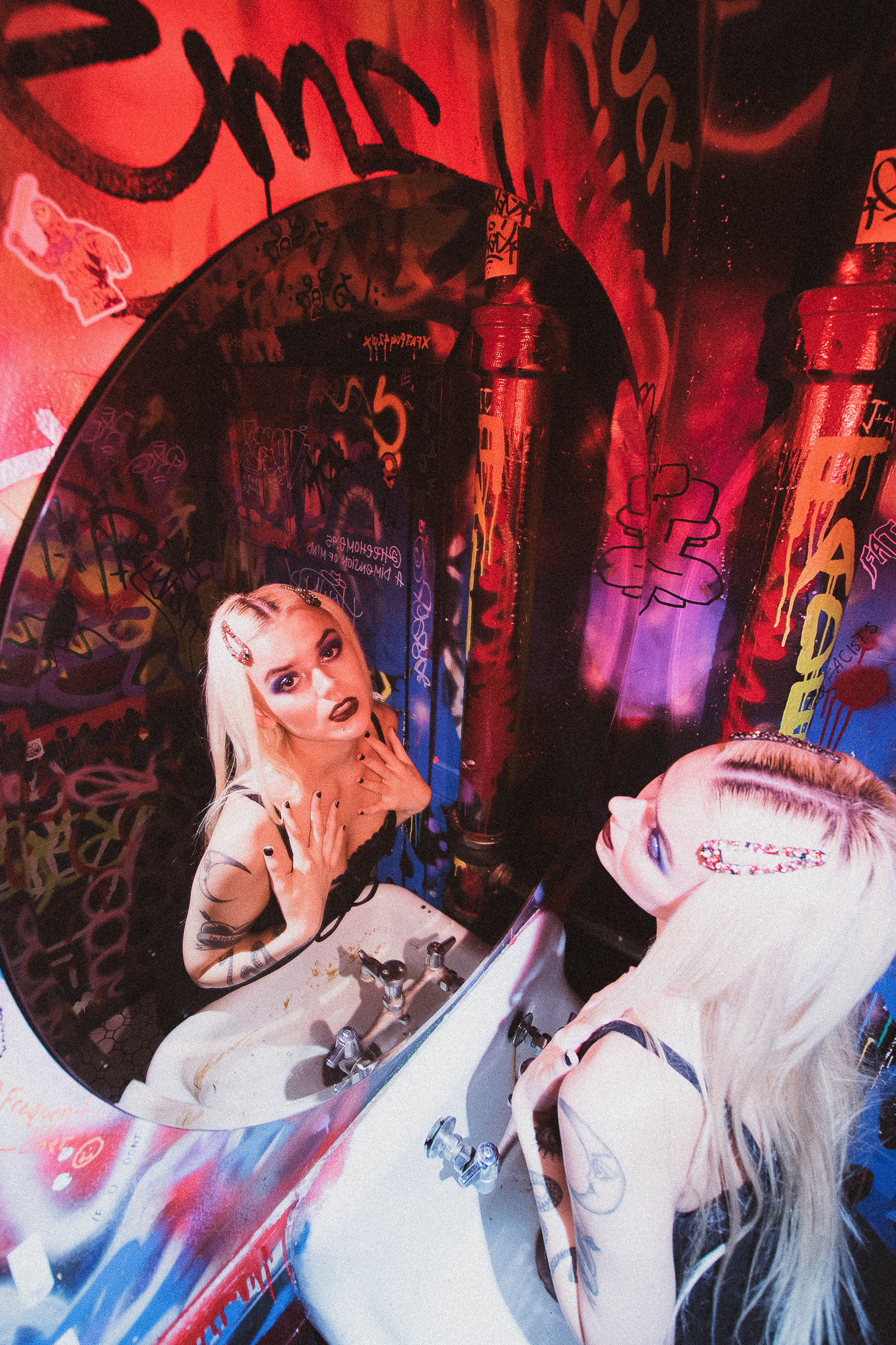 303 Magazine, Bar Bathrooms