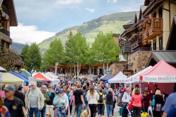 Vail Farmers' Market and Art Show.