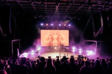 Review — Hiatus Kaiyote And Masego Vibe Away The Rain At Red Rocks ...