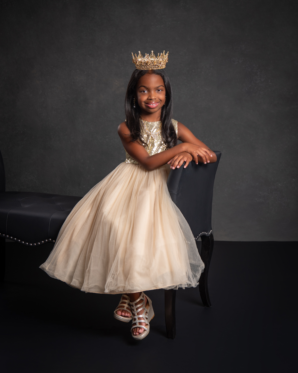 Vita Brevis Fine Art Unveils Tiaras & Tuxedos Experience, Capturing the Enchantment of Childhood