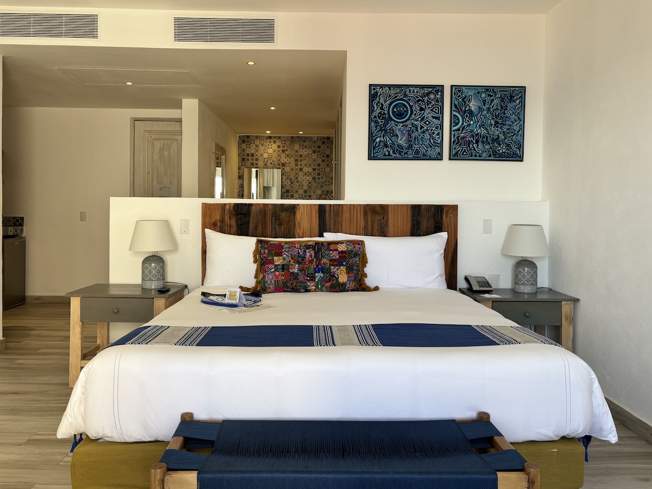 mar del cabo hotel room