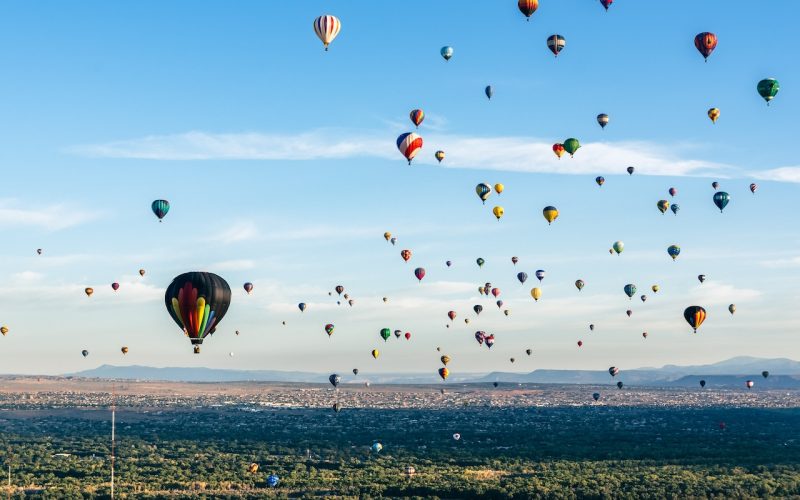 Exciting Albuquerque Balloon Festival 2026 Scene with Colorful Balloons in the Sky